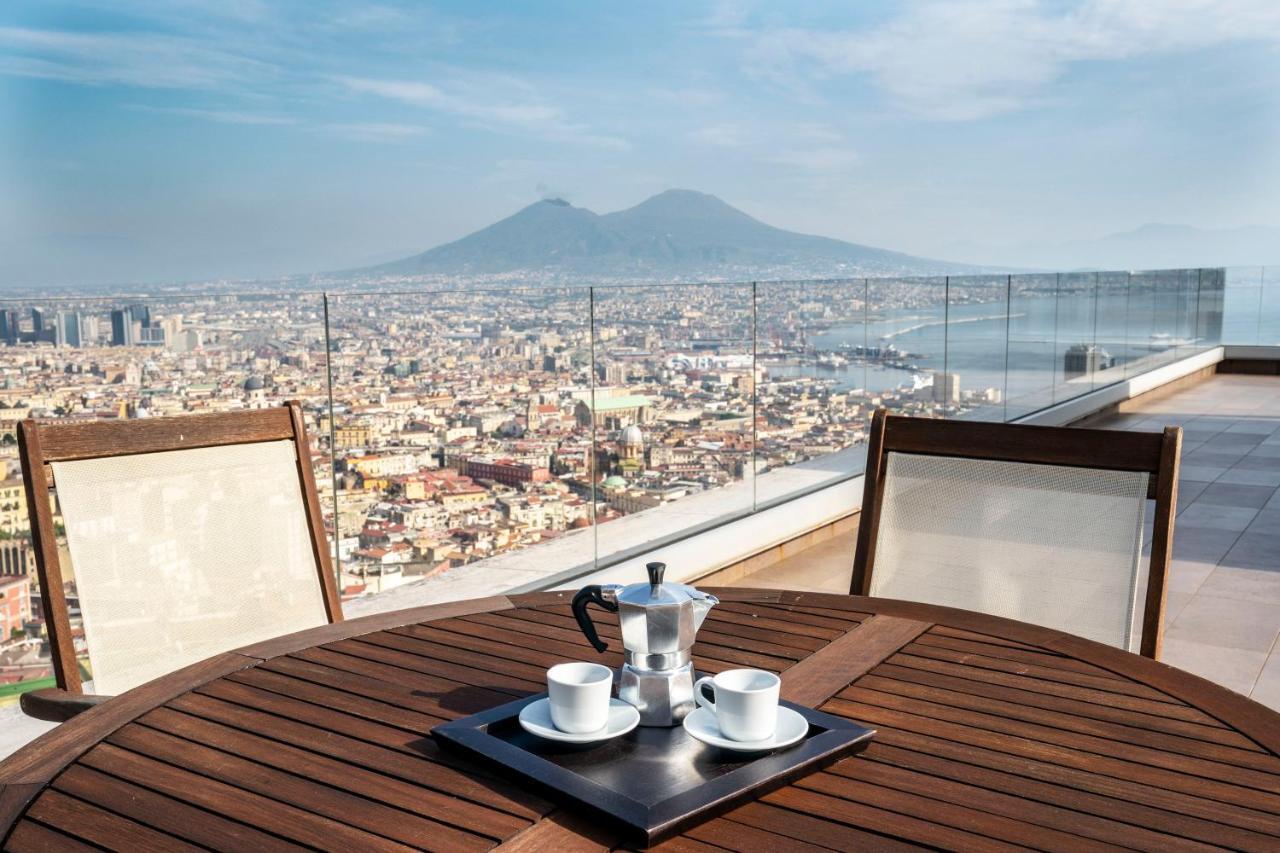 Terrazza Manu - Loft Suspended Over The City-Vomero Nápoles Exterior foto